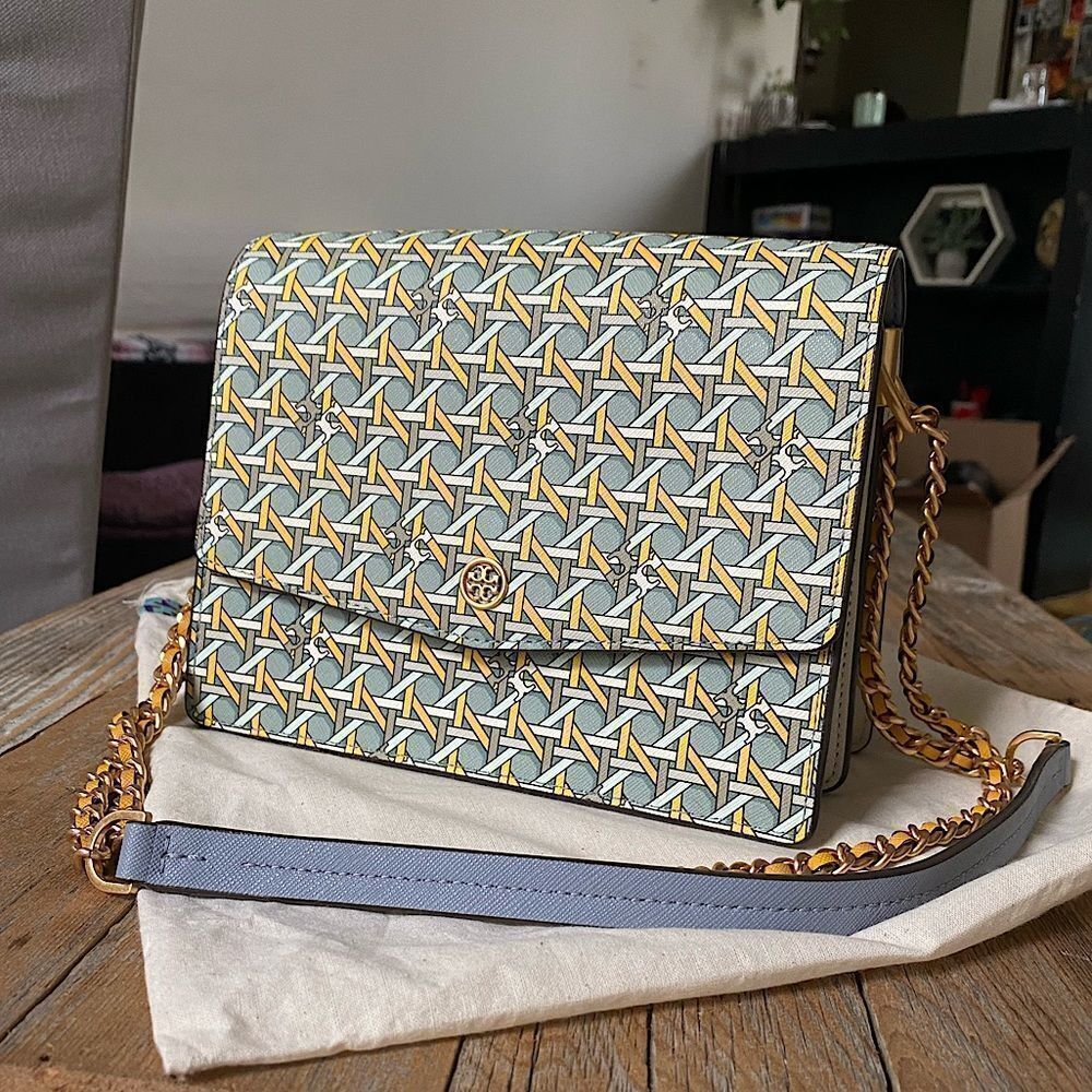 Tory Burch Robinson Convertible Basket Weave Logo Leather Shoulder Bag